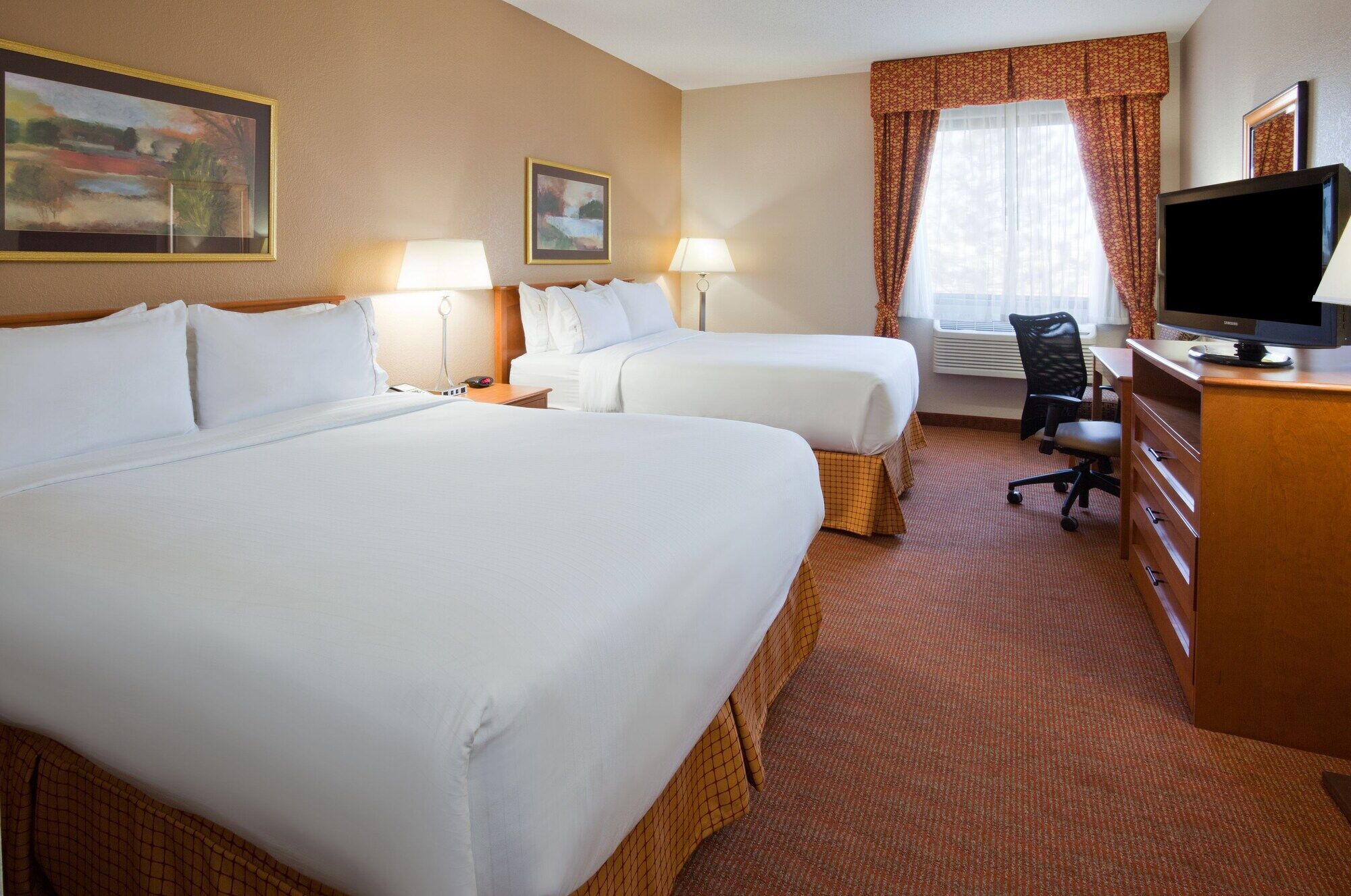 Holiday Inn Express & Suites - Worthington, An Ihg Hotel Buitenkant foto